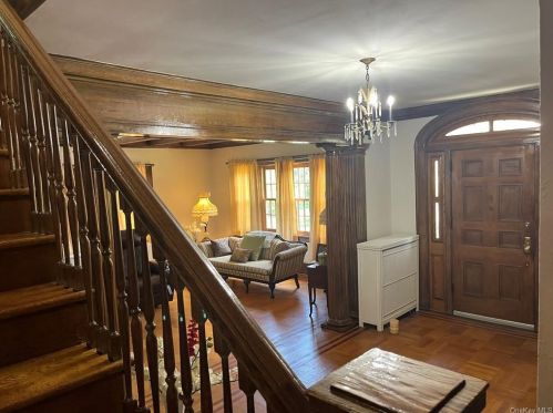 131 Esplanade, Mount Vernon NY 10553-1116 exterior