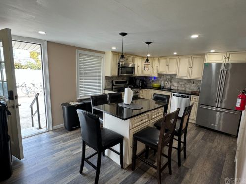 649 Cornell St, Perth Amboy NJ 08861-3121 exterior