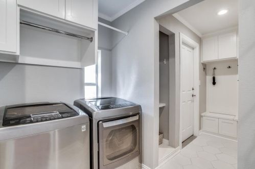 4617 Windsor Rdg Dr, Irving TX 75038-6313 exterior