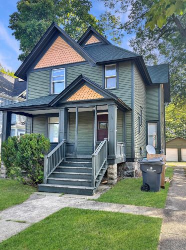 516 Douglas Ave, Kalamazoo MI  49007-3101 exterior