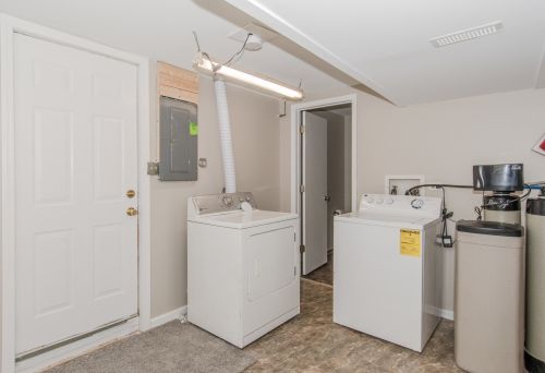 2703 Fairway Dr, Joliet IL 60435-5223 exterior