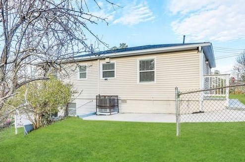 3815 Clovis Ct, Atlanta GA 30331-3437 exterior