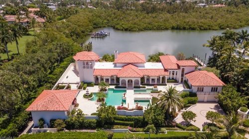 275 Champney Bay Ct, Naples FL 34102-7952 exterior