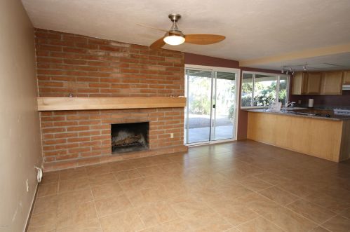 8633 Helen Pl, Tucson AZ  85715-5425 exterior