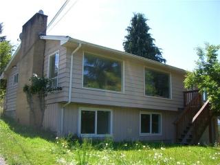 2415 116 St, Seattle WA  98168-1214 exterior