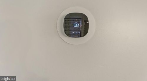 3907 Elbert Ave, Alexandria VA 22305-2045 exterior