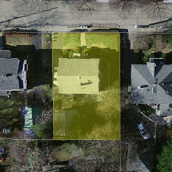 71 Clinton Pl, Newton MA 02459-1117 aerial view