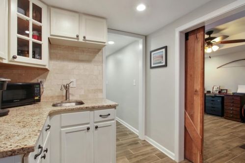 4950 Conover Dr, Atlanta GA 30338-4901 exterior