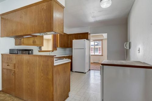 9728 Langlade St, Milwaukee WI 11032-1321 exterior