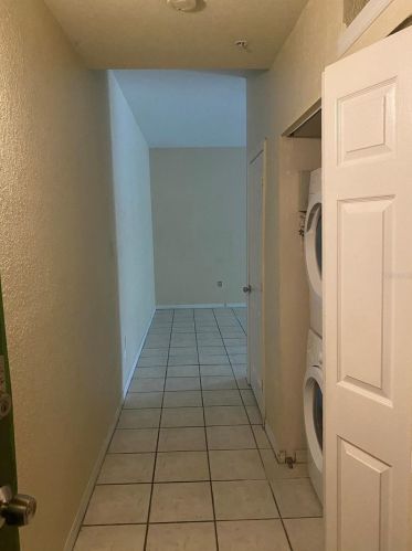 5050 Sunridge Palms Dr, Tampa, FL 33617-1524