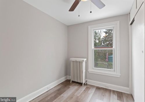 263 Krams Ave, Philadelphia PA 19128-4747 exterior