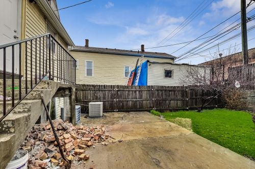 2338 18 Pl, Chicago IL 60608-2560 exterior