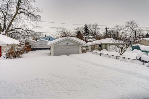 8747 Sacramento, Chicago IL 60805-2636 exterior