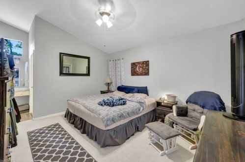 825 23 St, Naples FL 34120-1830 exterior