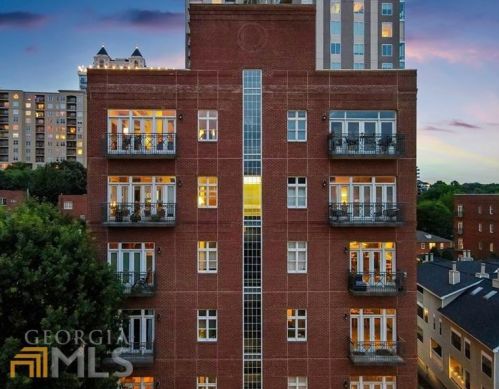 206 11th St, Atlanta GA  30309 exterior