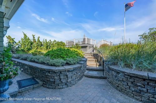 767 Ave, Point Pleasant Beach NJ 08742-5315 exterior