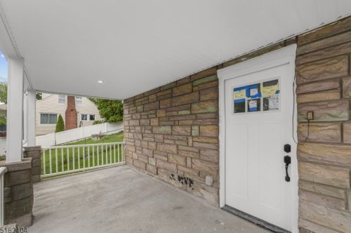 156 Barnert Ave, Paterson NJ  07512-1640 exterior