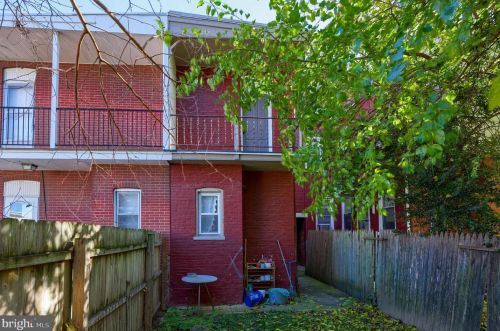 914 Plum St, Lancaster PA  17602-1938 exterior