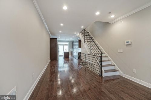 509 Mercy St, Philadelphia PA  19148-2532 exterior