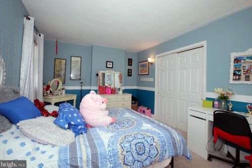 1418 Genesee St, Trenton NJ 08611-1910 exterior