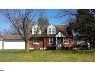 902 Hughes Dr, Trenton NJ  08690-1210 exterior