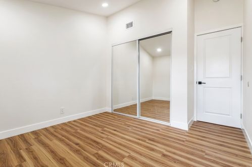 518 Orangethorpe Ave, Fullerton CA  92832-2803 exterior