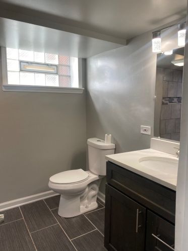 1701 85 St, Chicago IL 60617-2212 exterior