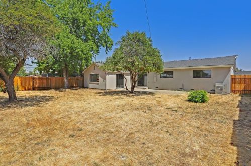 1160 School St, Folsom CA  95630-3112 exterior