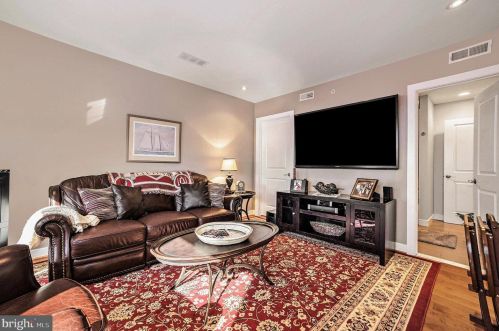 4329 Boone St, Philadelphia PA  19128-4904 exterior