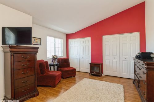 8406 Stillwater Rd, Bull Valley IL 60097-8920 exterior