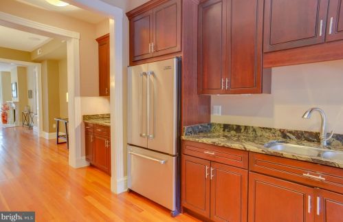 1731 Riggs Pl, Washington DC 20009-6248 exterior