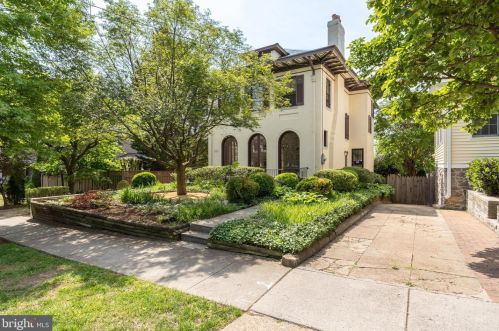 3524 Edmunds St, Washington DC 20007-1463 exterior