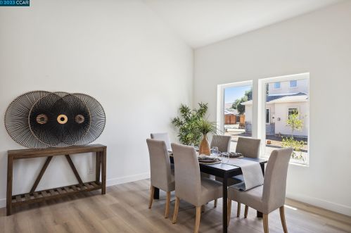 1711 Berrywood Dr, Concord CA 94521-2142 exterior