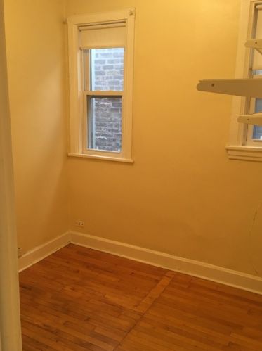 2702 Ashland Ave, Chicago IL 60827-9802 exterior