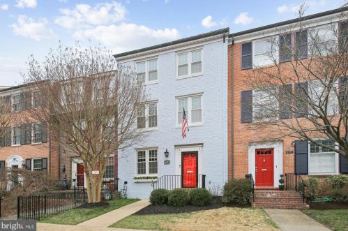 6316 Barrister Pl, Alexandria VA 22307-1214 exterior