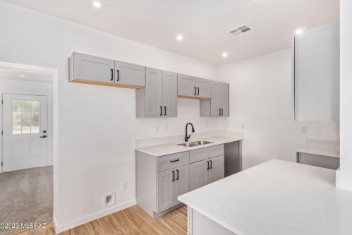 29 Melrose Ave, Tucson AZ  85745-2956 exterior