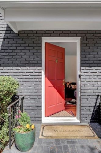 350 Allison Dr, Atlanta, GA 30342-4503