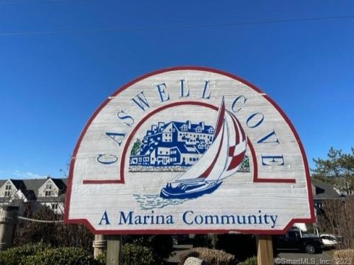 724 Popes Island Rd, Milford CT 06461-1760 exterior