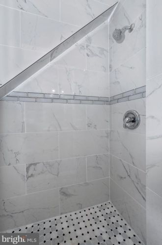 4 Hamilton Ave, Silver Spring MD  20901-3411 exterior