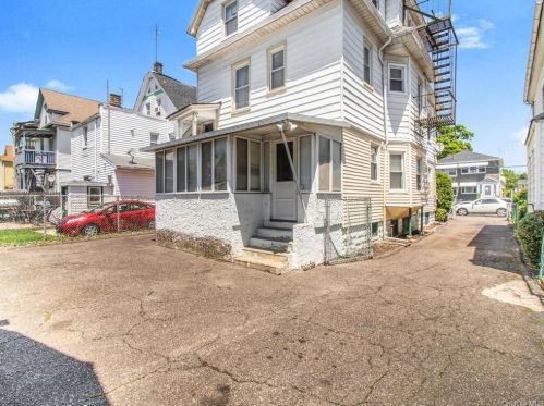 432 6th Ave, Mount Vernon NY 10550-1120 exterior