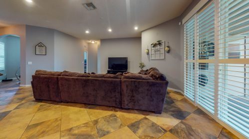 2081 Burlington St, Fort Pierce FL  34984-4350 exterior