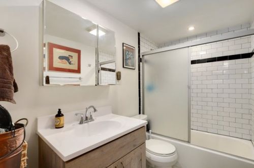 2639 Armitage Ave, Chicago IL 60707-3320 exterior