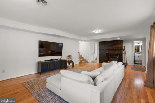 11008 Childs St, Silver Spring MD  20901-4411 exterior