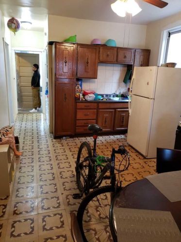 2946 Rockwell St, Chicago IL 60647-4087 exterior