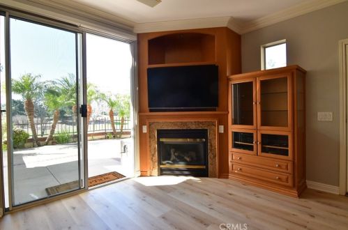 2354 Sunningdale Dr, Tustin CA  92782-1086 exterior