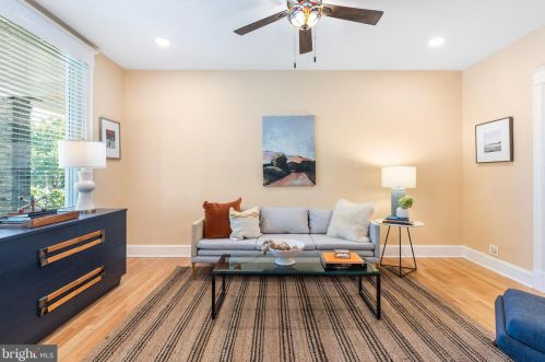 1922 4th St, Washington DC  20002-1251 exterior