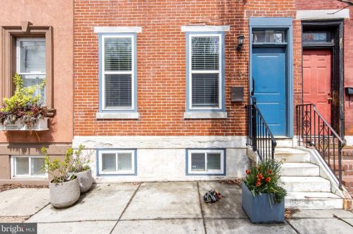 2137 Christian St, Philadelphia PA  19146-1209 exterior