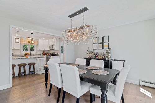 5 Spillway Ln, Concord NH 03301-8303 exterior