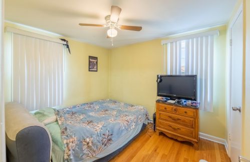 6116 Moody Ave, Chicago IL  60638-4312 exterior