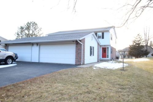 780 Tara Dr, Bull Valley, IL 60098-7001